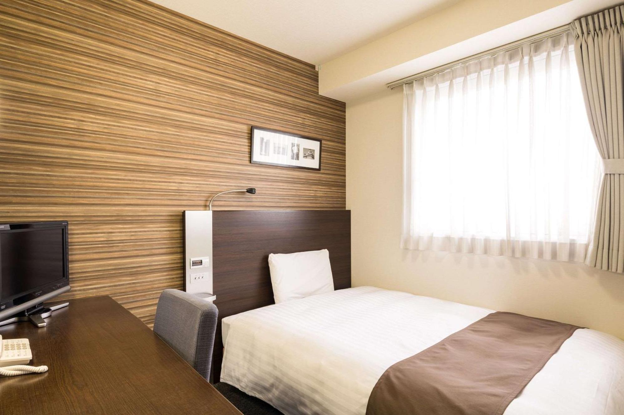 Comfort Hotel Kumamoto Shinshigai Exterior photo